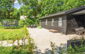 Awesome Home In Oksbøl With Kitchen